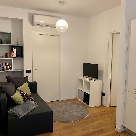 Casa Motti, Accogliente Appartamento Ristrutturato In Repubblica Milano Esterno foto